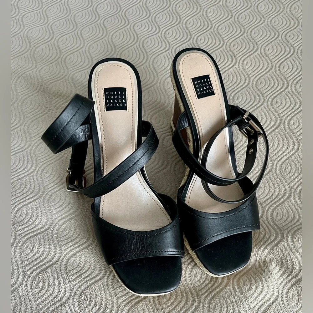White House Black Market wedge heels in black leather w/ faux wood wedge size 8